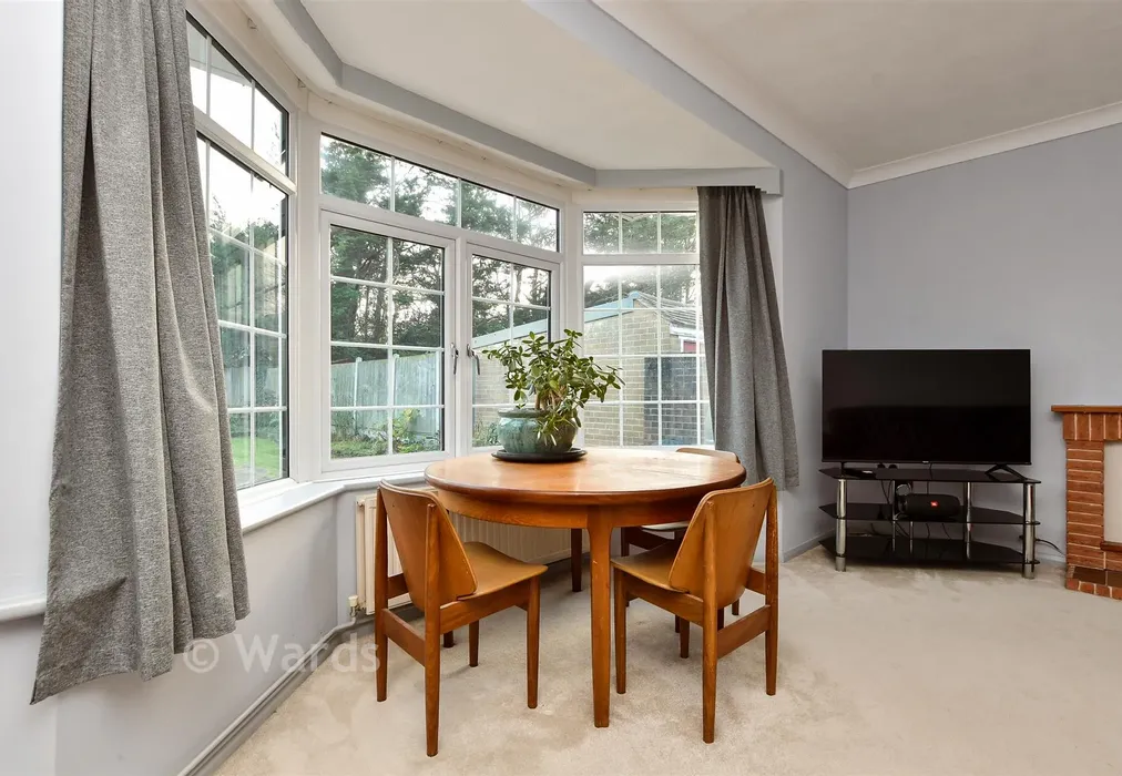 Lounge - Dane Court Gardens, Broadstairs, Kent - Wards of Kent
