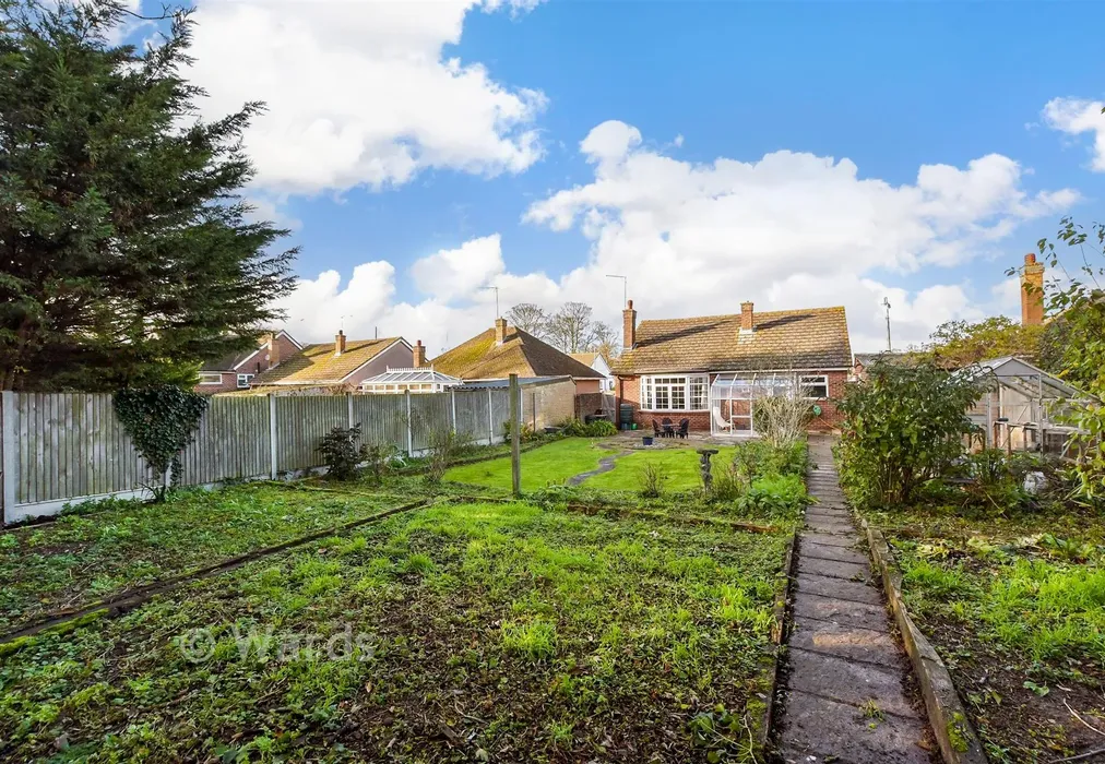 Rear Garden - Dane Court Gardens, Broadstairs, Kent - Wards of Kent