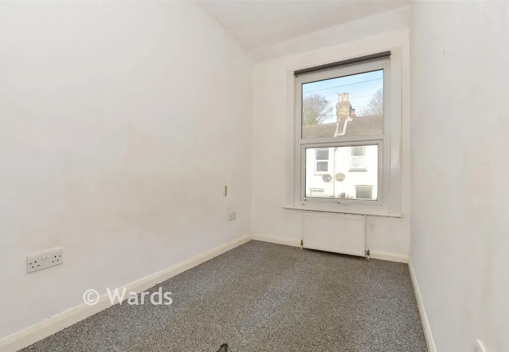 Bedroom 2 - Percival Terrace, Dover, Kent - Wards of Kent