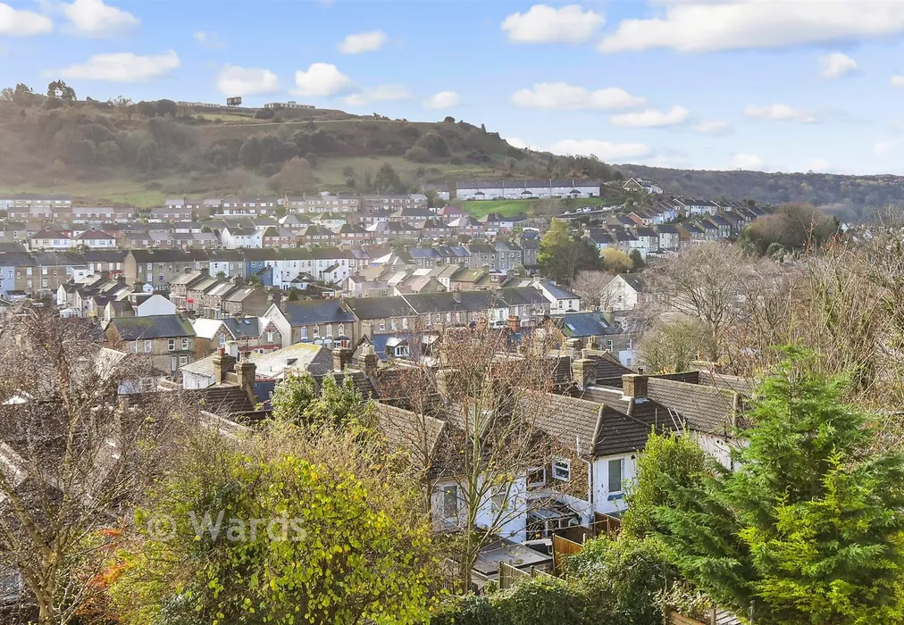 Views To Rear - Percival Terrace, Dover, Kent - Wards of Kent