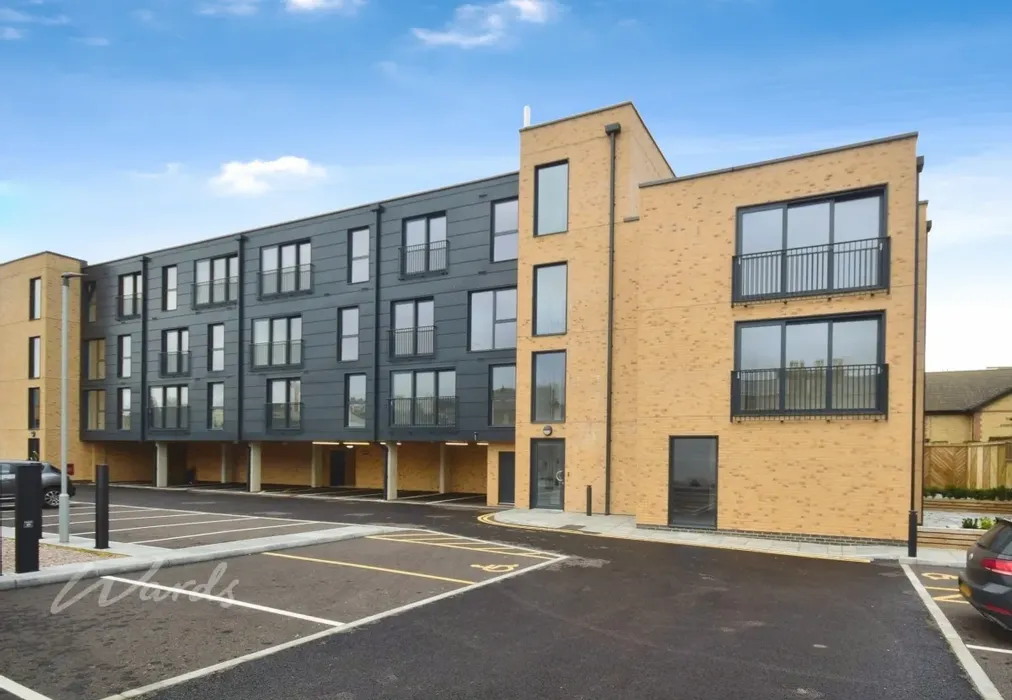 Emin court main r... - Emin Court Gallery Walk CT9 - Wards of Kent