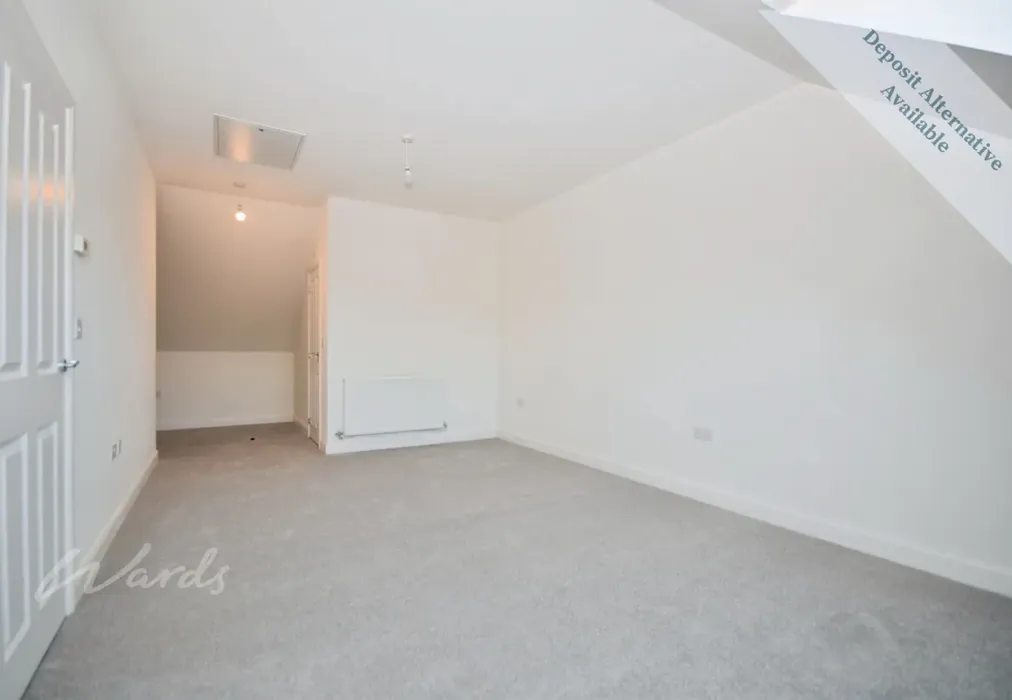 Bedroom 1 - Heron Gardens Whitfield CT16 - Wards of Kent