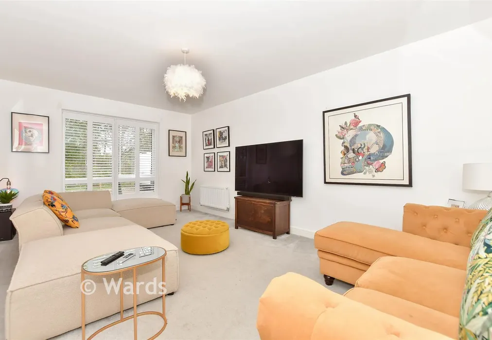 Lounge - Merlyn Drive, Kings Hill, West Malling, Kent - Wards of Kent