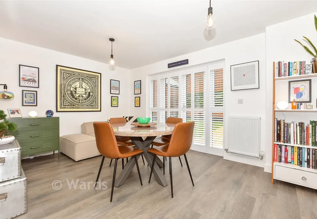 Dining Area - Merlyn Drive, Kings Hill, West Malling, Kent - Wards of Kent