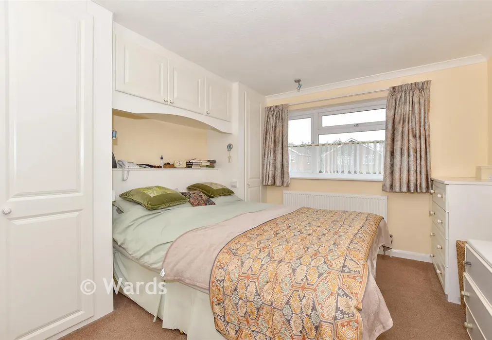Bedroom 1 - Durnford Close, Canterbury, Kent - Wards of Kent