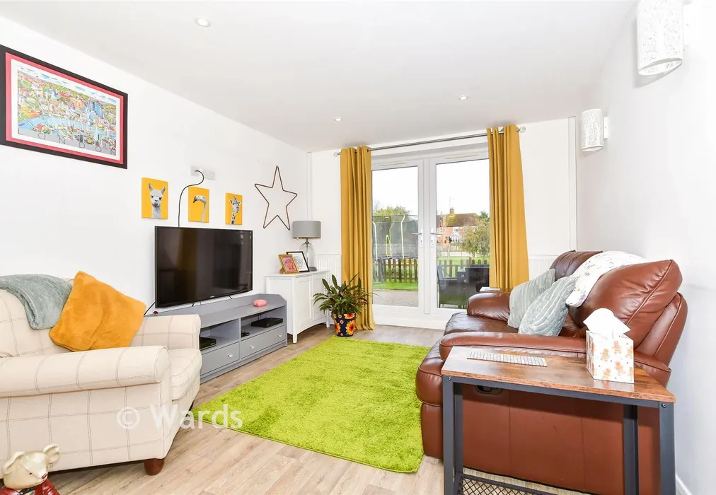 Snug - Shrubcote, Tenterden, Kent - Wards of Kent