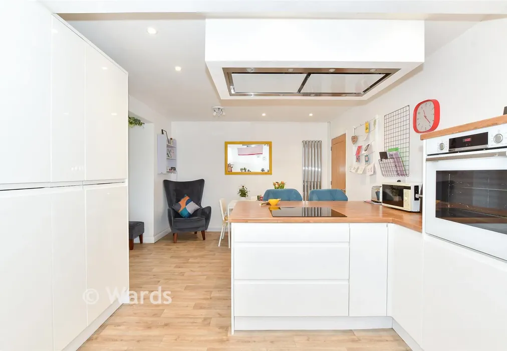 Kitchen/Dining Area - Shrubcote, Tenterden, Kent - Wards of Kent