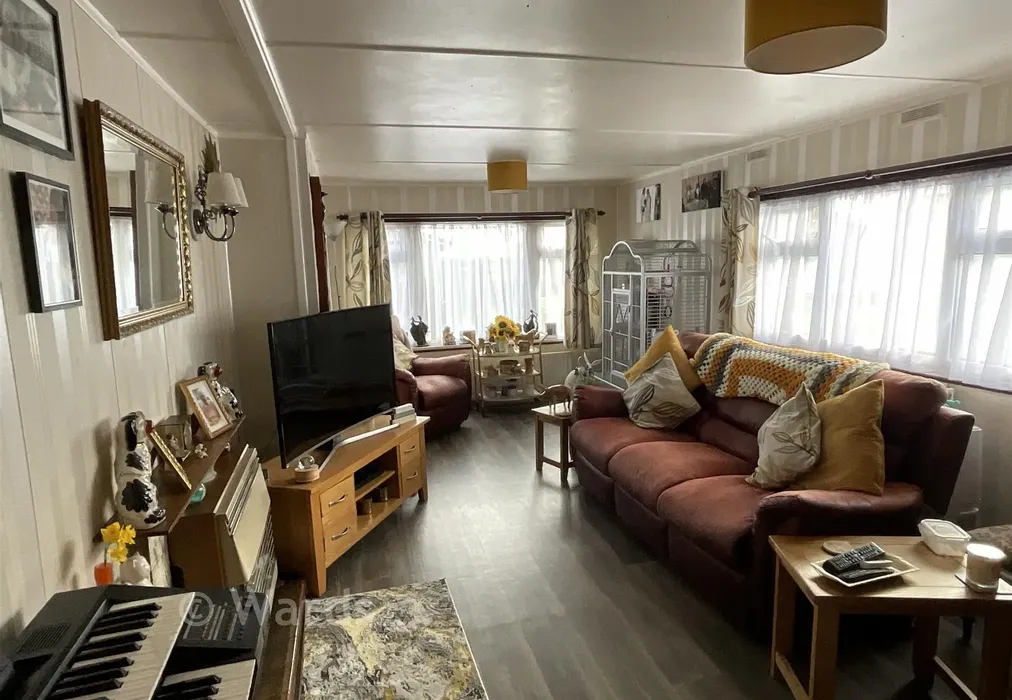 Lounge - Kingsmead Park, Allhallows, Rochester, Kent - Wards of Kent