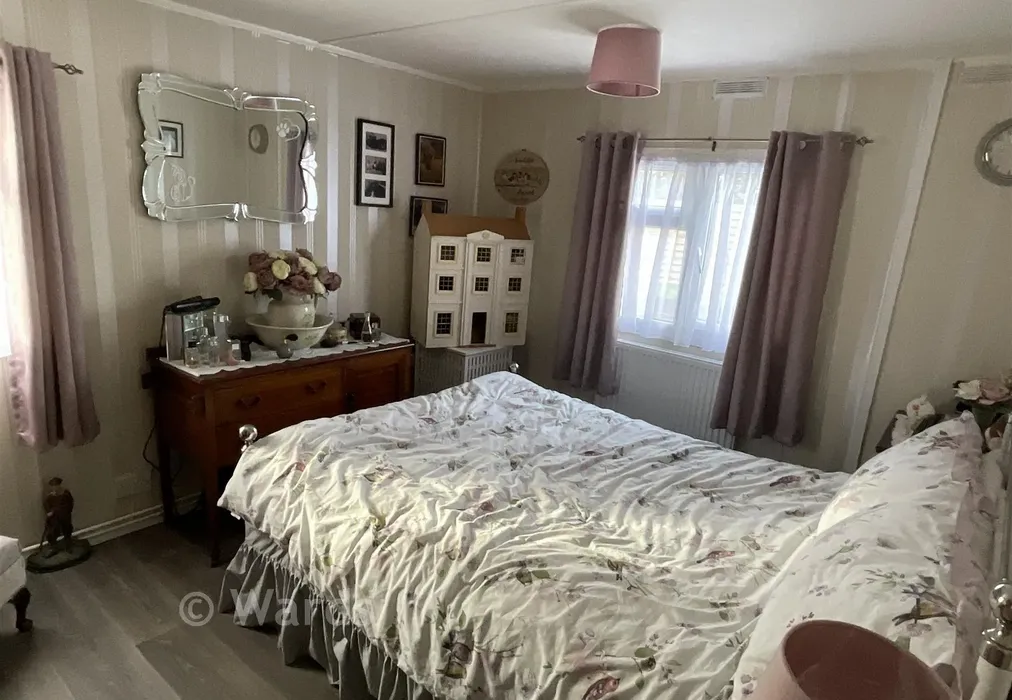 Bedroom - Kingsmead Park, Allhallows, Rochester, Kent - Wards of Kent