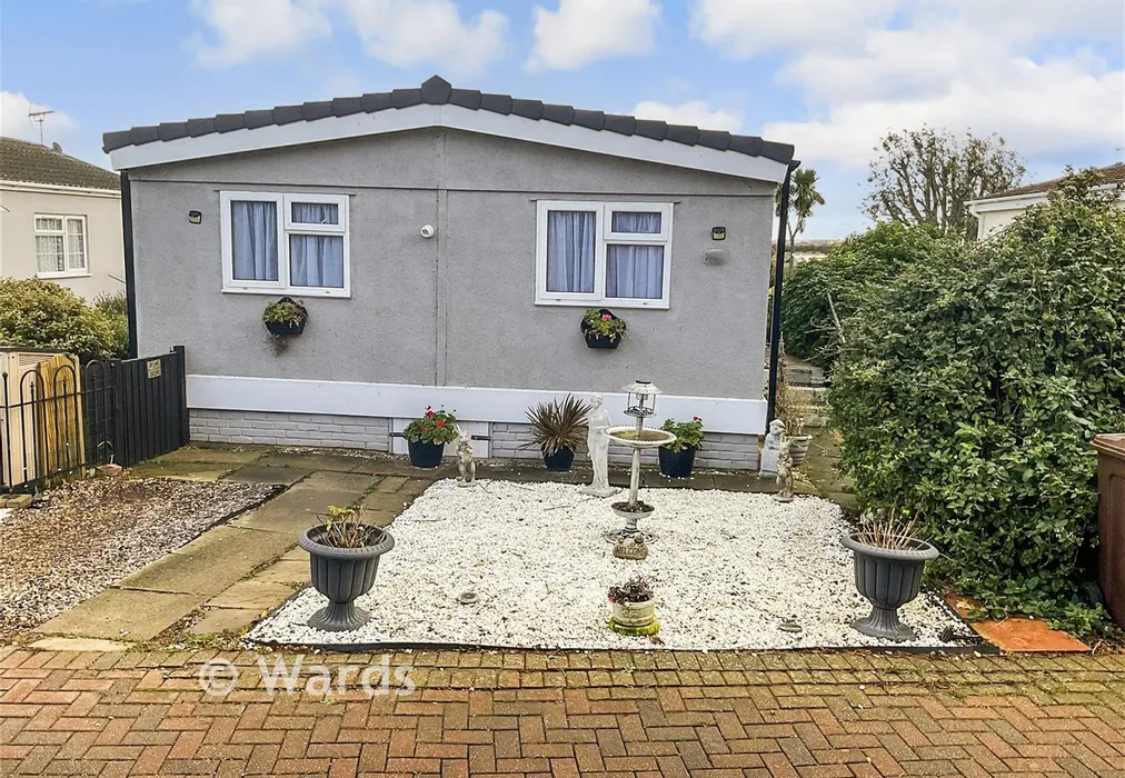 Front - Kingsmead Park, Allhallows, Rochester, Kent - Wards of Kent