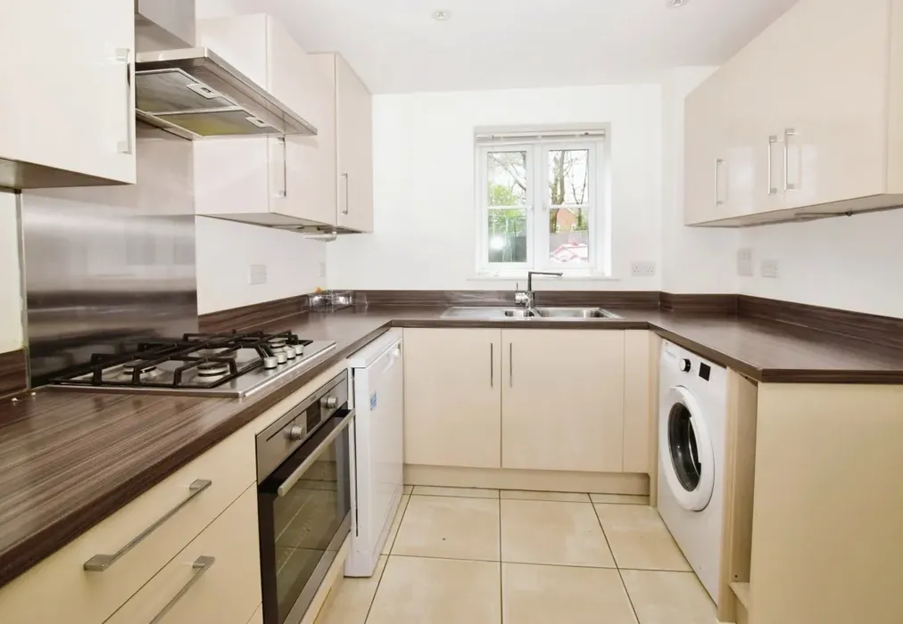 9f13bbd4-DSC_0034 - St. Marys Close Thakeham RH20 - Wards of Kent