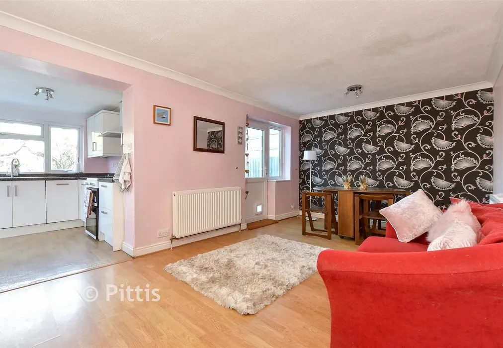 Dining Area - Clayton Road, Freshwater, Isle of Wight - Wards of Kent