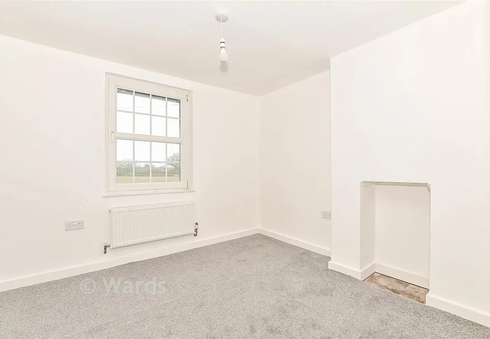 Bedroom 2 - Weald North, Smarden, Ashford, Kent - Wards of Kent