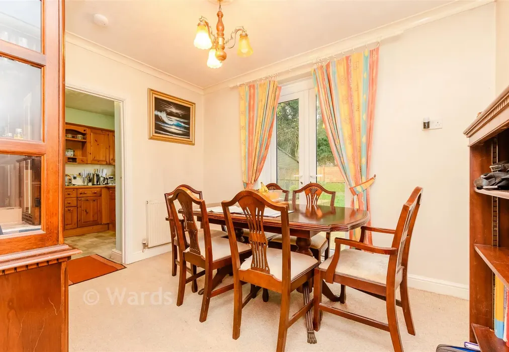 Dining Room - Neal Road, West Kingsdown, Sevenoaks, Kent - Wards of Kent