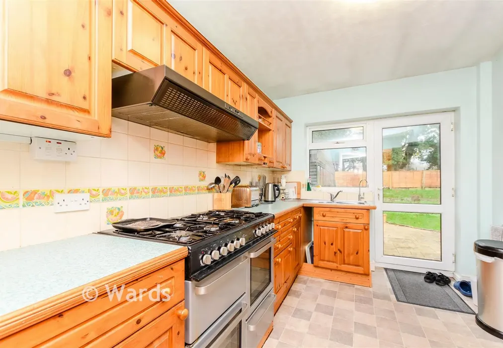 Kitchen - Neal Road, West Kingsdown, Sevenoaks, Kent - Wards of Kent