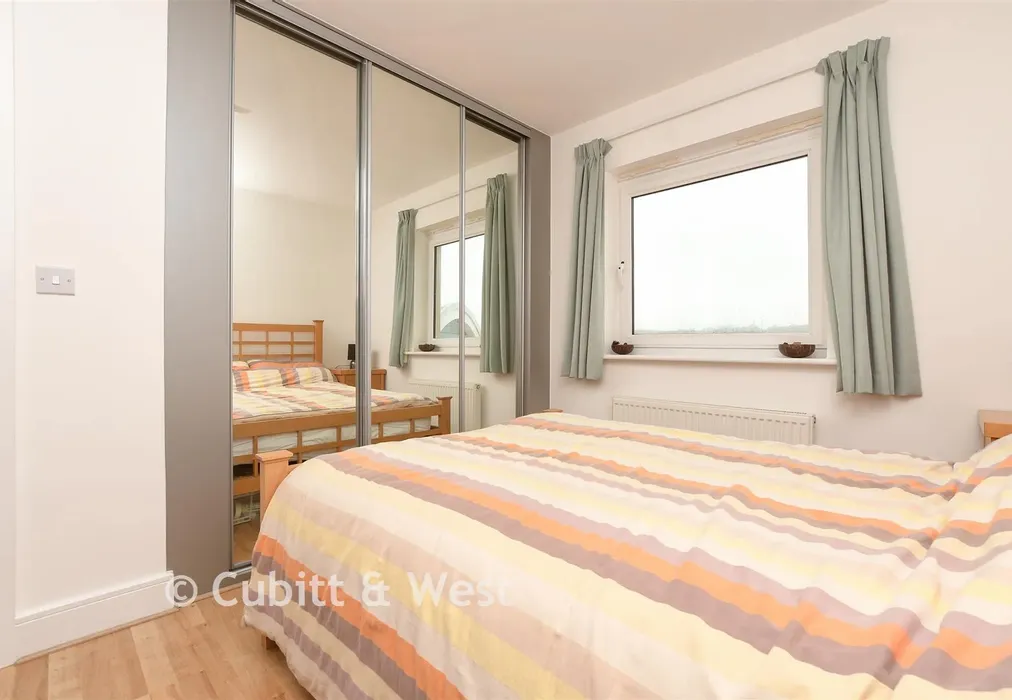 Bedroom 2 - Burrage Road, Redhill, Surrey - Wards of Kent