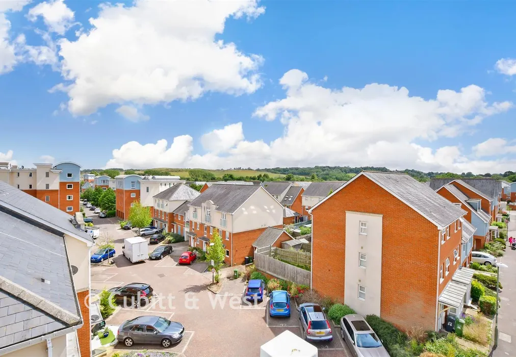 Views To Front - Burrage Road, Redhill, Surrey - Wards of Kent