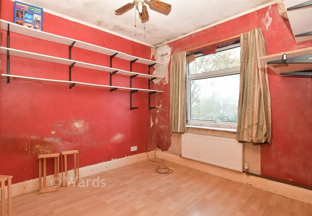 Bedroom 2 - Garrard Close, Bexleyheath, Kent - Wards of Kent