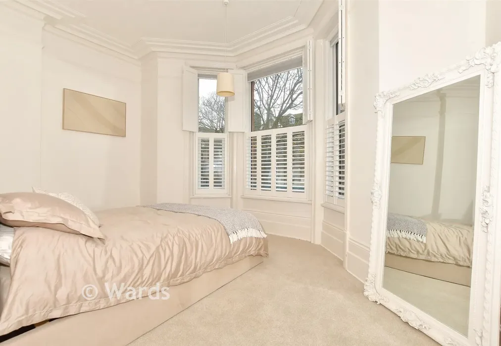 Bedroom 1 - Earls Avenue, Folkestone, Kent - Wards of Kent