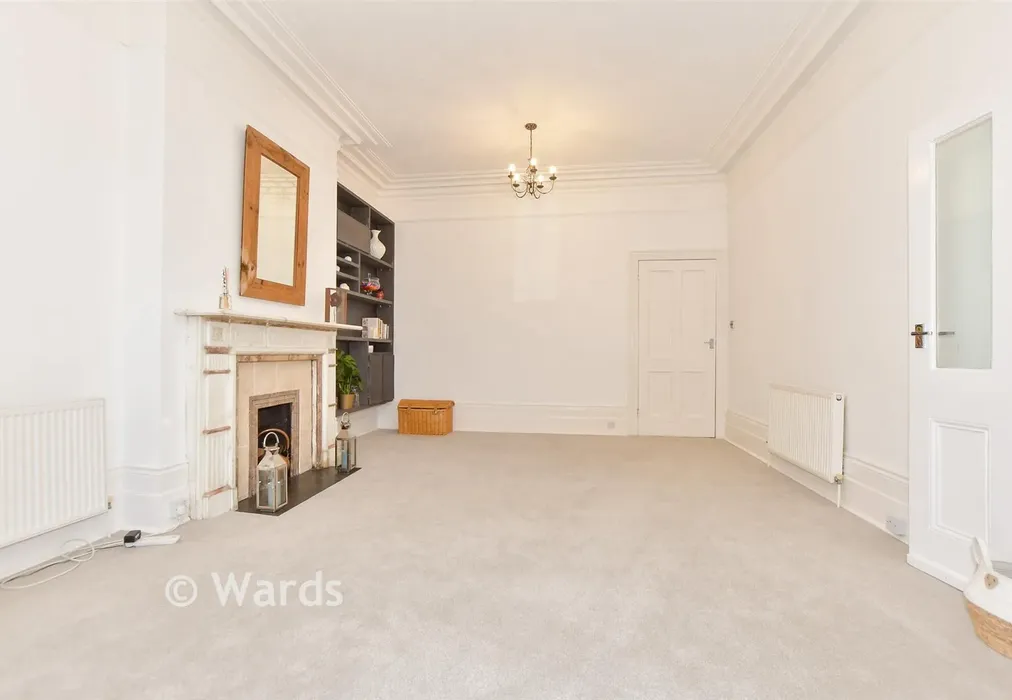 Lounge - Earls Avenue, Folkestone, Kent - Wards of Kent