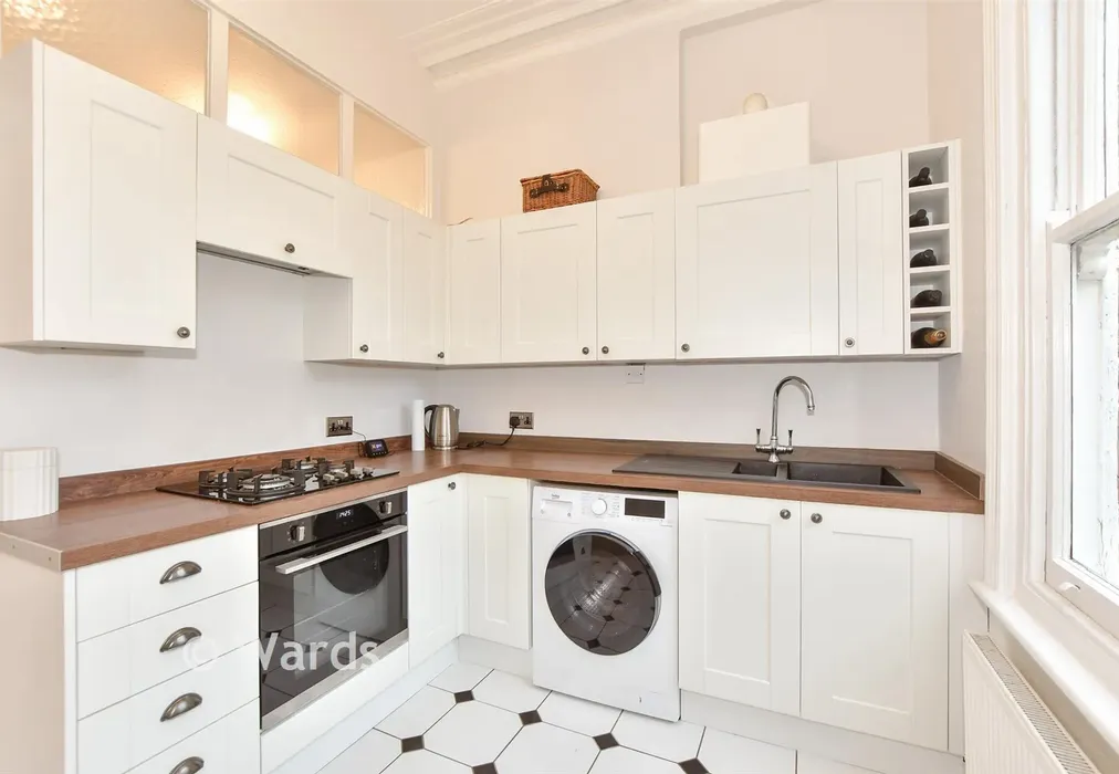 Kitchen - Earls Avenue, Folkestone, Kent - Wards of Kent