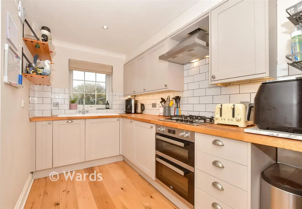 Kitchen - Robert Street, Deal, Kent - Wards of Kent
