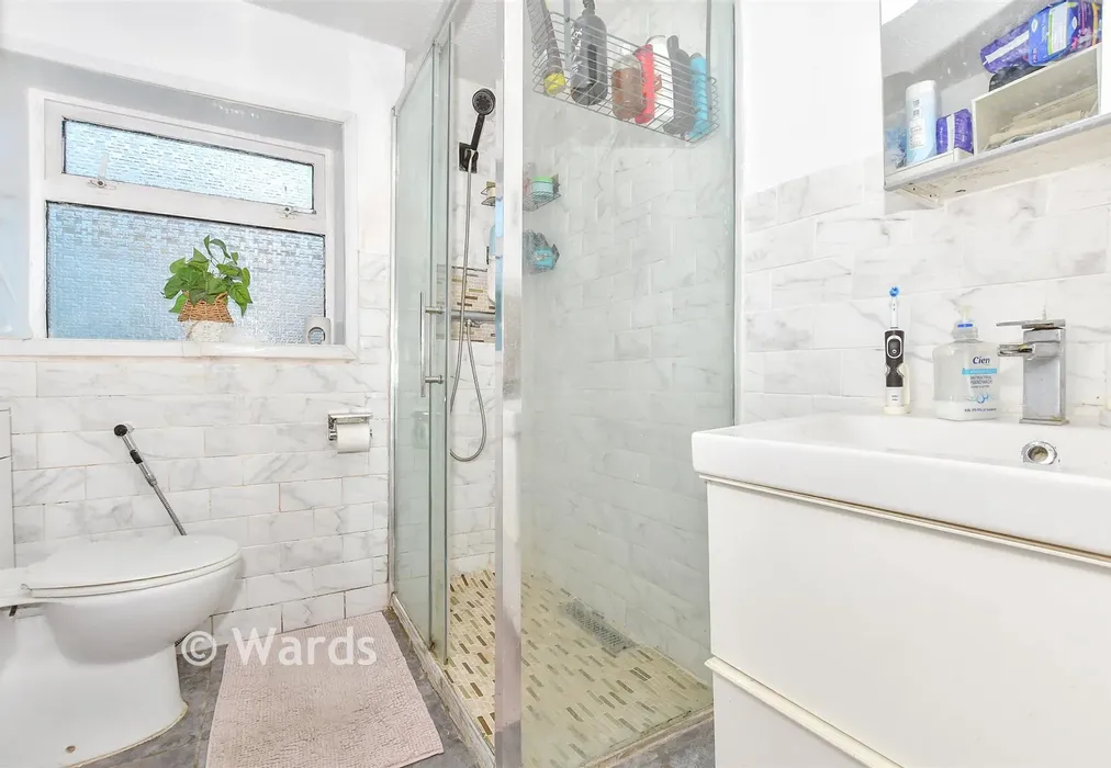 Shower Room - Albany Road, Chatham, Kent - Wards of Kent