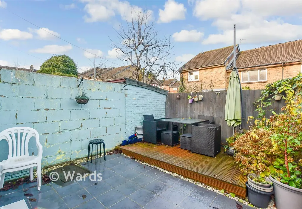 Rear Garden - Albany Road, Chatham, Kent - Wards of Kent
