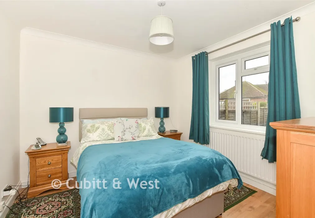 Bedroom 2 - Highlands Avenue, Horsham, West Sussex - Wards of Kent