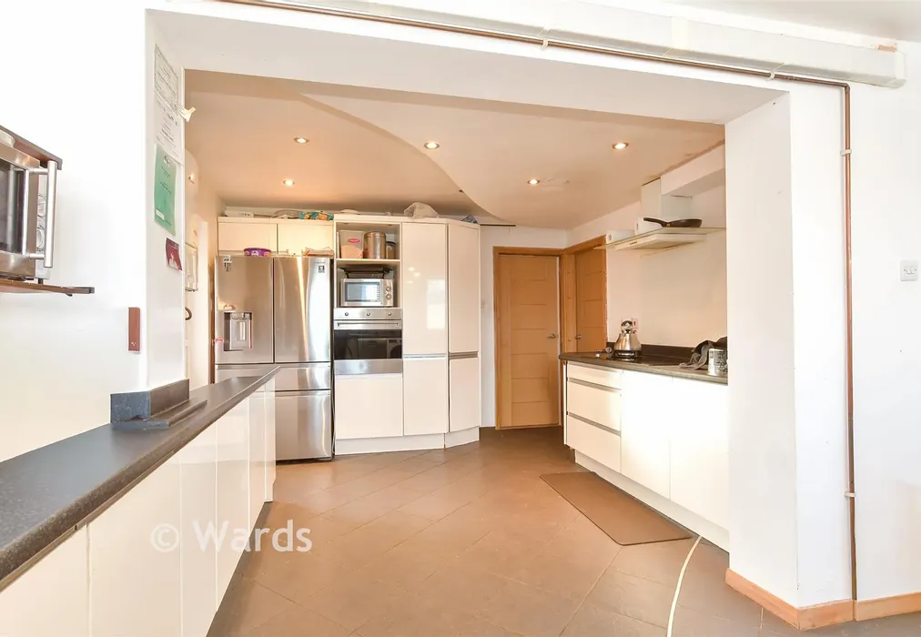 Kitchen - Britannia Close, Sittingbourne, Kent - Wards of Kent