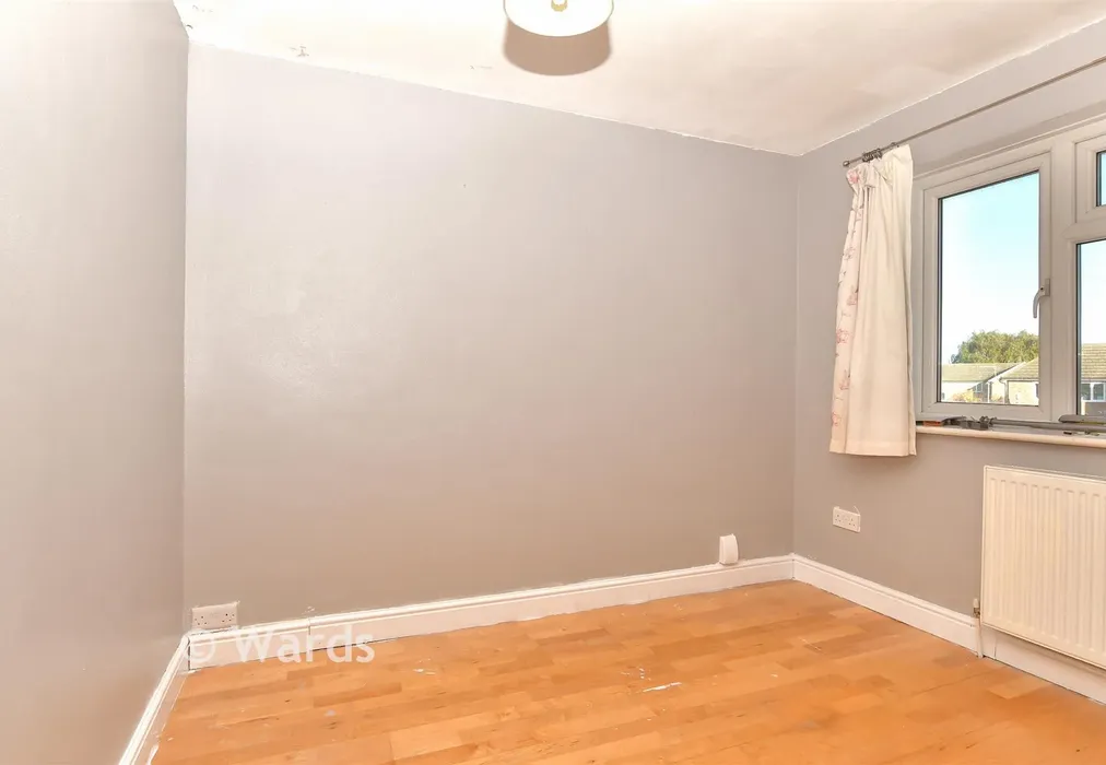 Bedroom 4 - Britannia Close, Sittingbourne, Kent - Wards of Kent