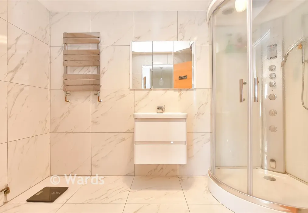 Shower Room - Britannia Close, Sittingbourne, Kent - Wards of Kent