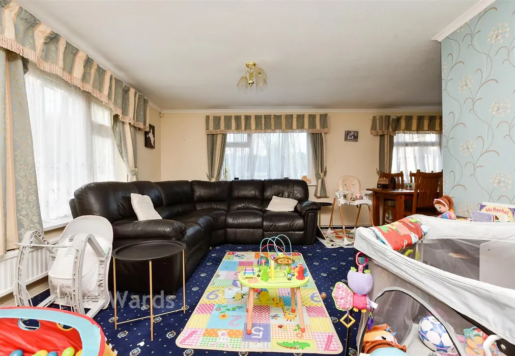 Lounge/ Diner - Canterbury Road East, Ramsgate, Kent - Wards of Kent