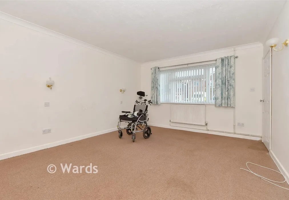 Bedroom 2 - St. Mary's Road, New Romney, Kent - Wards of Kent