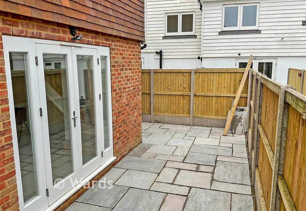 Courtyard - Bleak Road, Lydd, Romney Marsh, Kent - Wards of Kent