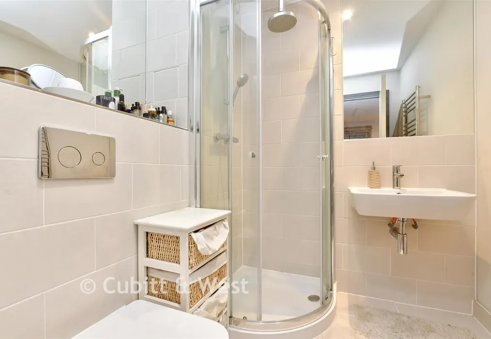 En-Suite Shower Room - Old Barn Lane, Kenley, Surrey - Wards of Kent