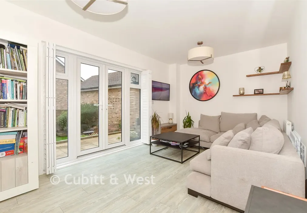 Lounge - Barnfield, Billingshurst, West Sussex - Wards of Kent