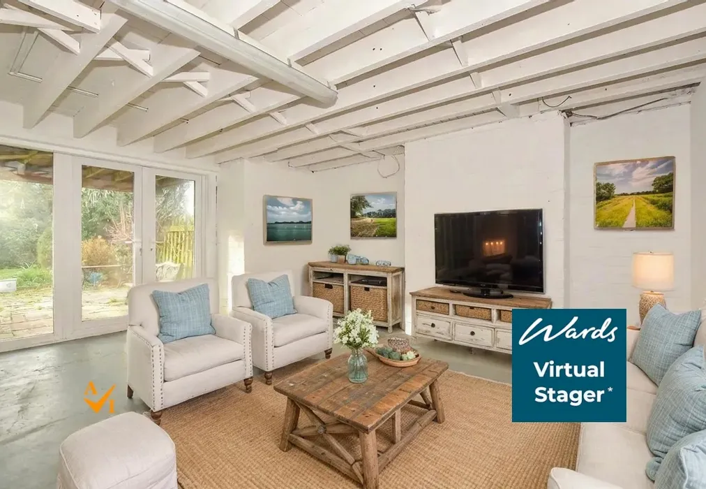 Sitting Room (Farmhouse style) - Seabrook Road, Hythe, Kent - Wards of Kent