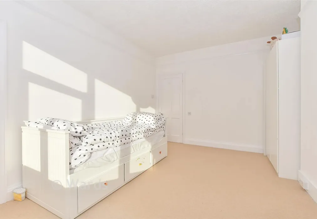 Bedroom 2 - Seabrook Road, Hythe, Kent - Wards of Kent