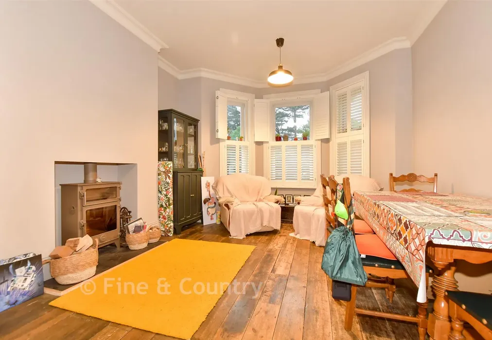 Dining/Family Area - The Parade, Folkestone, Kent - Wards of Kent