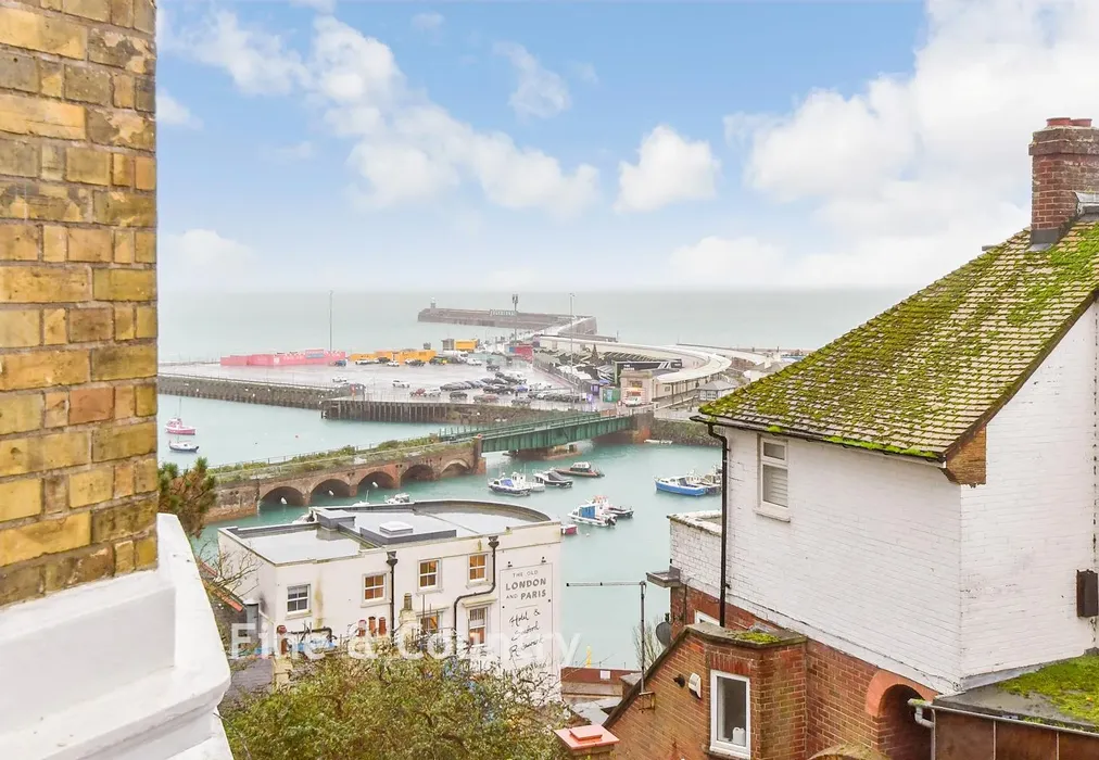 Views To Front - The Parade, Folkestone, Kent - Wards of Kent