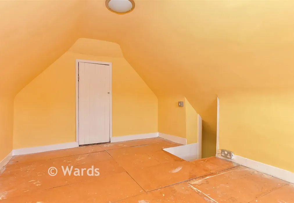 Loft Room - Middle Wall, Whitstable, Kent - Wards of Kent