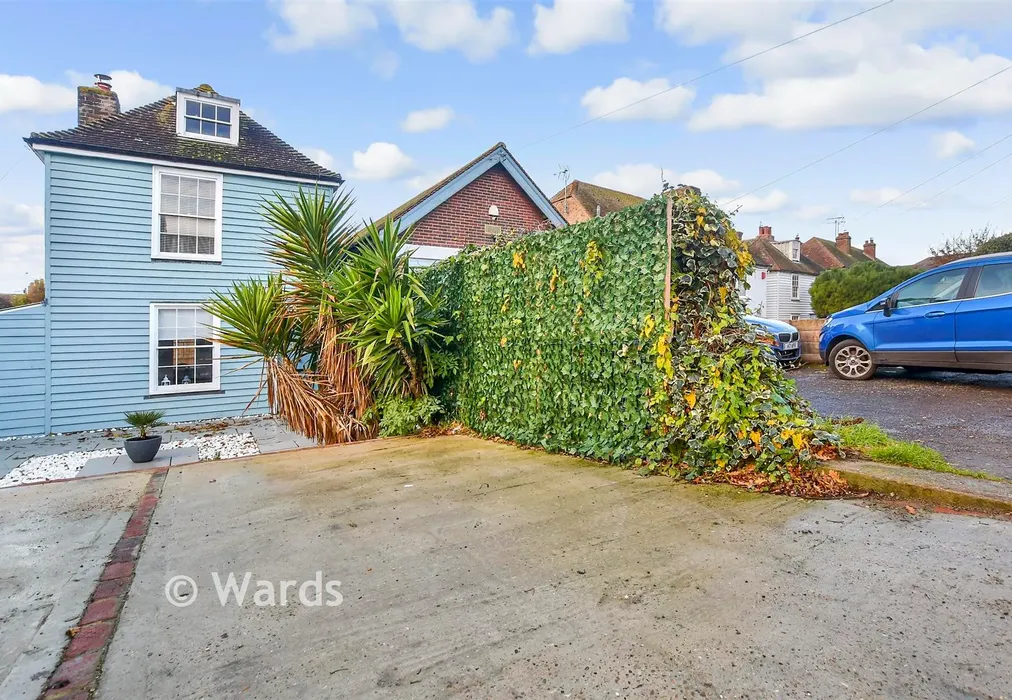 Driveway/Parking - Middle Wall, Whitstable, Kent - Wards of Kent