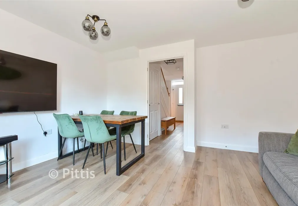 Lounge/ Dining Room - Angelica Grove, Newport, Isle of Wight - Wards of Kent