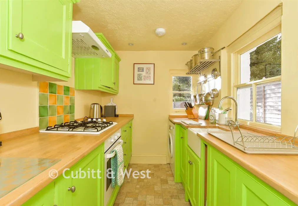 Kitchen - Kirdford Road, Arundel, West Sussex - Wards of Kent