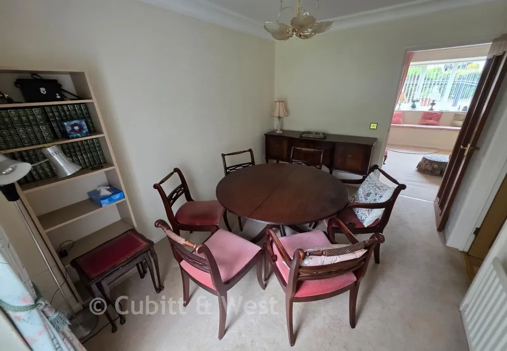 Dining Area - Haigh Crescent, Redhill, Surrey - Wards of Kent