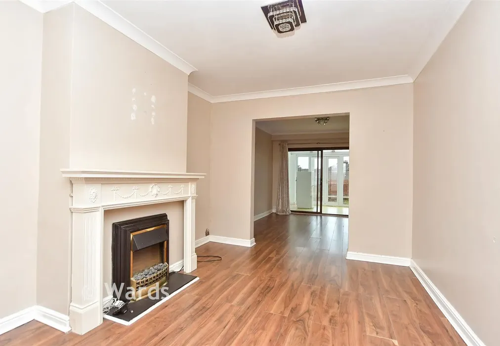 Lounge - St. John's Road, Upper Gillingham, Kent - Wards of Kent