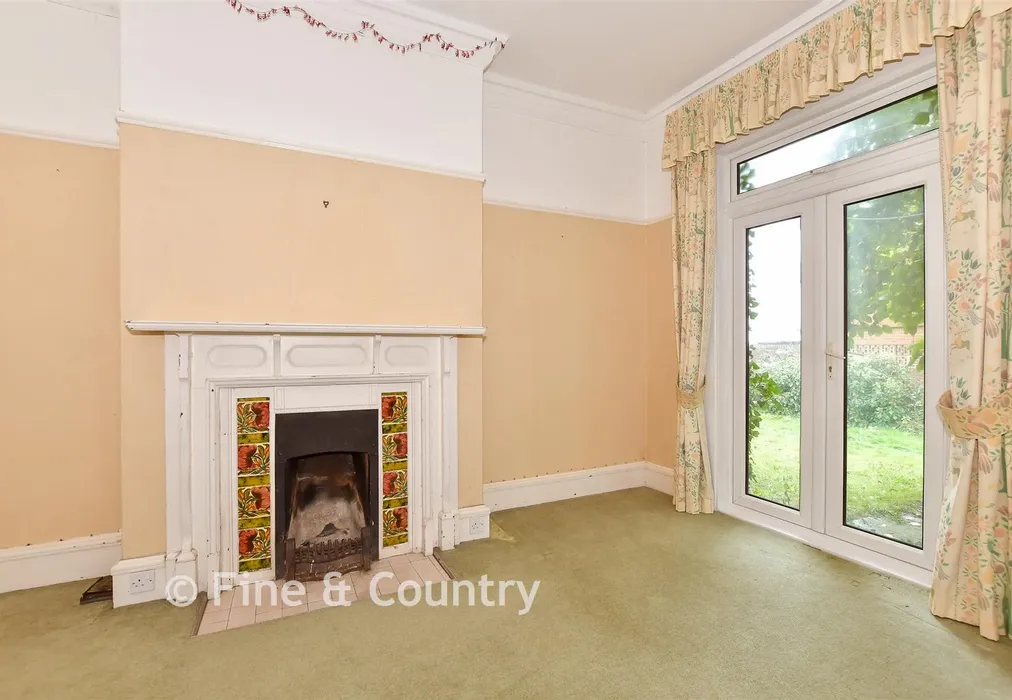 Internal Feature - Thanet Road, Westgate-On-Sea, Kent - Wards of Kent