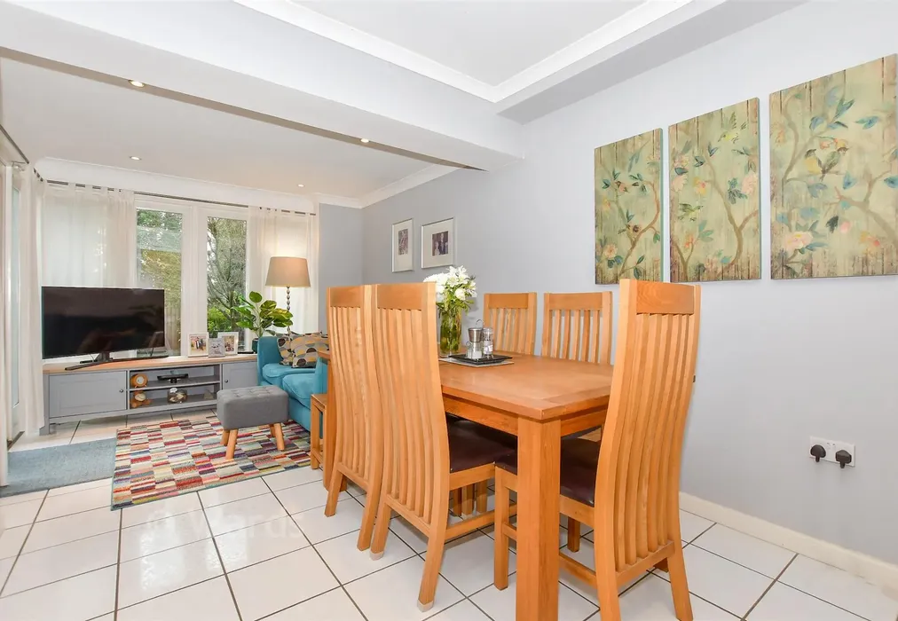 Kitchen/Diner - Holland Road, Maidstone, Kent - Wards of Kent