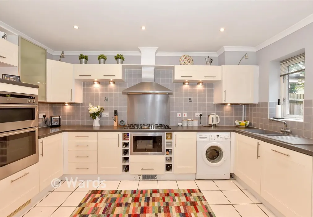 Kitchen/Diner - Holland Road, Maidstone, Kent - Wards of Kent